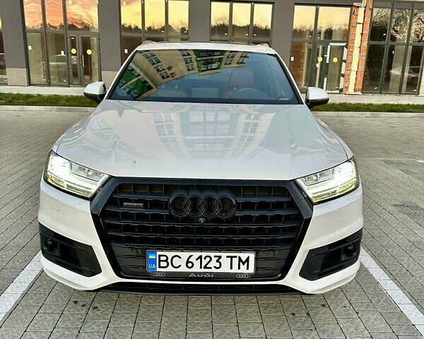 Белый Ауди Ку 7, объемом двигателя 1.98 л и пробегом 103 тыс. км за 29900 $, фото 3 на Automoto.ua