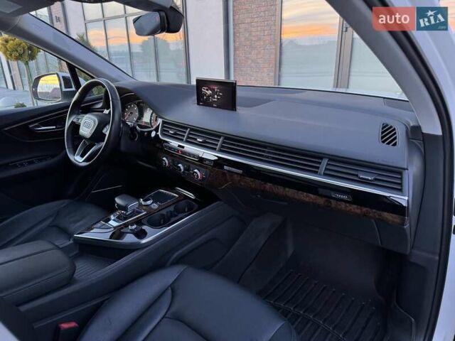 Білий Ауді Ку 7, об'ємом двигуна 3 л та пробігом 142 тис. км за 24500 $, фото 57 на Automoto.ua