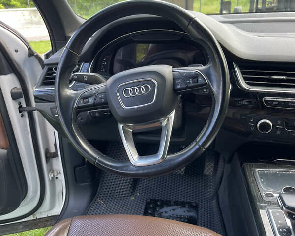 Білий Ауді Ку 7, об'ємом двигуна 3 л та пробігом 118 тис. км за 33000 $, фото 28 на Automoto.ua