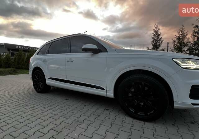 Білий Ауді Ку 7, об'ємом двигуна 3 л та пробігом 94 тис. км за 35000 $, фото 2 на Automoto.ua