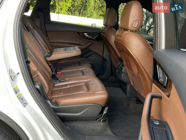 Белый Ауди Ку 7, объемом двигателя 3 л и пробегом 231 тыс. км за 17700 $, фото 26 на Automoto.ua