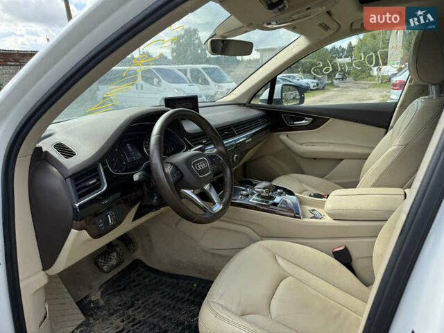 Белый Ауди Ку 7, объемом двигателя 3 л и пробегом 196 тыс. км за 16000 $, фото 11 на Automoto.ua