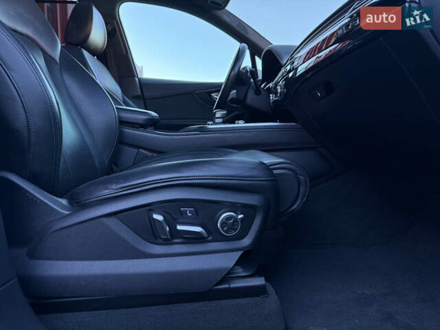 Білий Ауді Ку 7, об'ємом двигуна 3 л та пробігом 164 тис. км за 32300 $, фото 10 на Automoto.ua