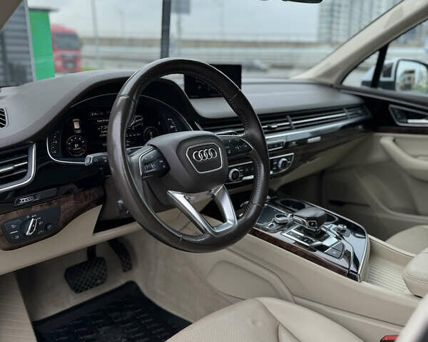 Белый Ауди Ку 7, объемом двигателя 3 л и пробегом 125 тыс. км за 29499 $, фото 19 на Automoto.ua