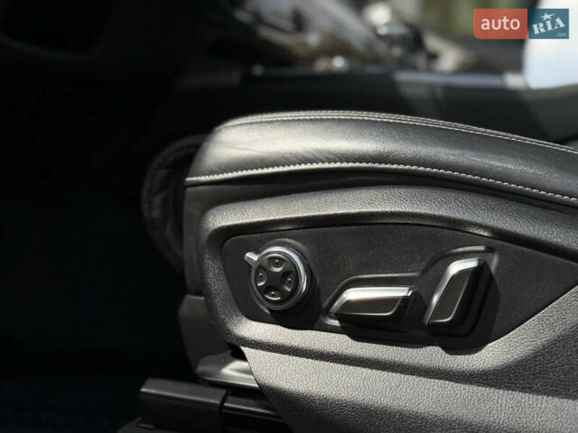 Білий Ауді Ку 7, об'ємом двигуна 3 л та пробігом 216 тис. км за 37500 $, фото 31 на Automoto.ua