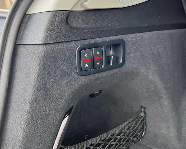 Белый Ауди Ку 7, объемом двигателя 3 л и пробегом 190 тыс. км за 35000 $, фото 14 на Automoto.ua