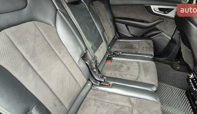 Білий Ауді Ку 7, об'ємом двигуна 2.97 л та пробігом 234 тис. км за 34500 $, фото 28 на Automoto.ua