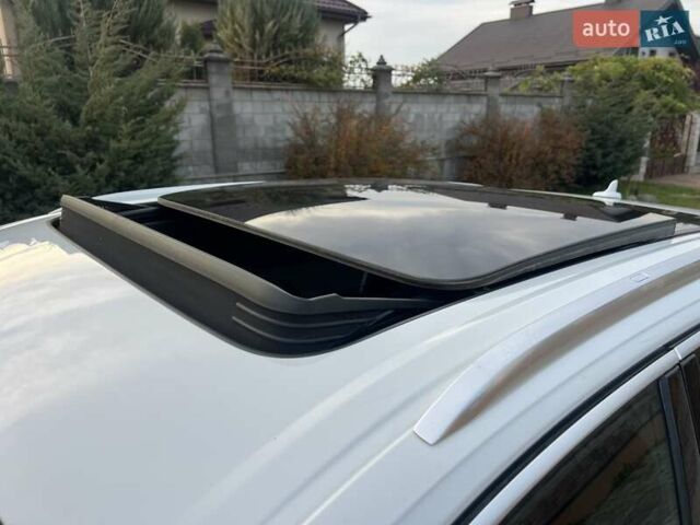 Білий Ауді Ку 7, об'ємом двигуна 2 л та пробігом 109 тис. км за 23900 $, фото 76 на Automoto.ua