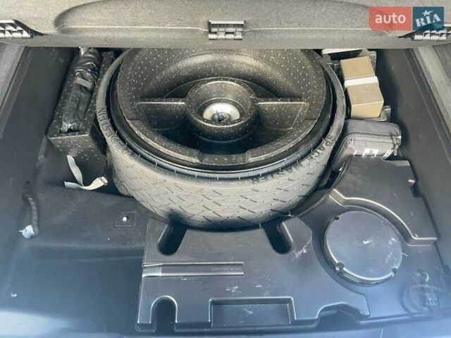 Белый Ауди Ку 7, объемом двигателя 2.97 л и пробегом 92 тыс. км за 39900 $, фото 60 на Automoto.ua