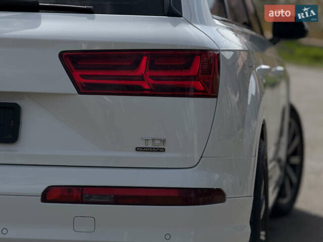 Білий Ауді Ку 7, об'ємом двигуна 3 л та пробігом 216 тис. км за 37500 $, фото 12 на Automoto.ua