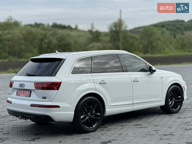 Білий Ауді Ку 7, об'ємом двигуна 3 л та пробігом 193 тис. км за 29500 $, фото 4 на Automoto.ua
