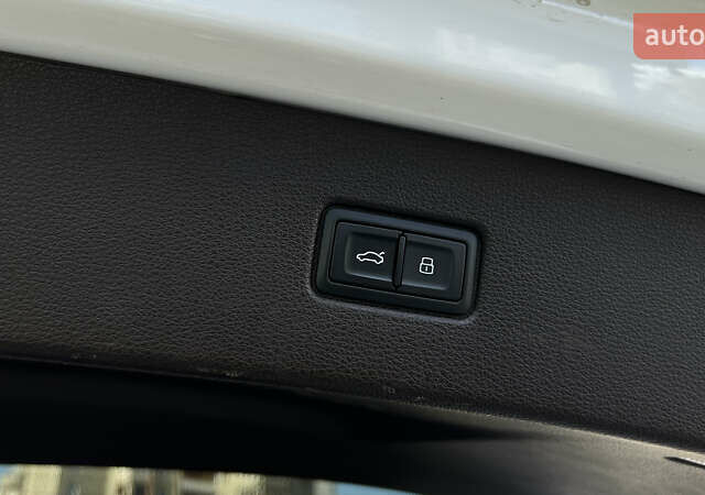 Білий Ауді Ку 7, об'ємом двигуна 3 л та пробігом 167 тис. км за 23500 $, фото 41 на Automoto.ua