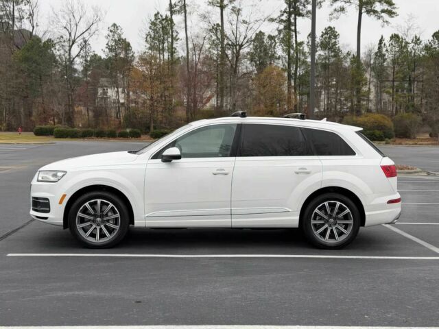 Белый Ауди Ку 7, объемом двигателя 3 л и пробегом 56 тыс. км за 4000 $, фото 3 на Automoto.ua