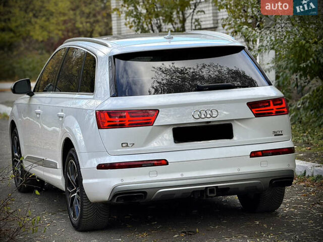 Белый Ауди Ку 7, объемом двигателя 3 л и пробегом 228 тыс. км за 26850 $, фото 8 на Automoto.ua