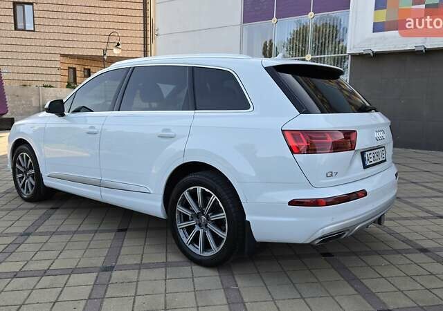 Білий Ауді Ку 7, об'ємом двигуна 3 л та пробігом 180 тис. км за 27500 $, фото 6 на Automoto.ua