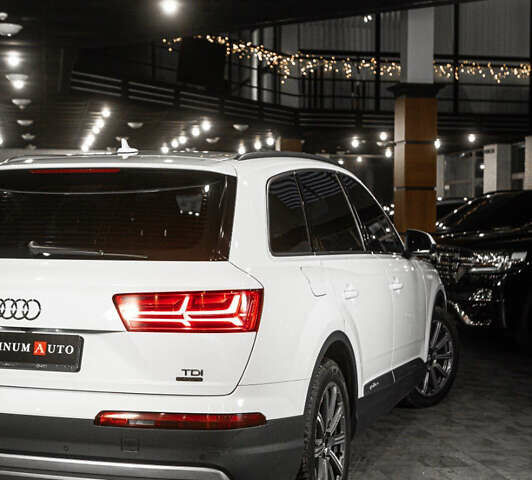 Білий Ауді Ку 7, об'ємом двигуна 2.97 л та пробігом 84 тис. км за 45900 $, фото 23 на Automoto.ua