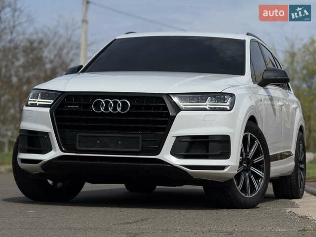Білий Ауді Ку 7, об'ємом двигуна 3 л та пробігом 216 тис. км за 37500 $, фото 5 на Automoto.ua