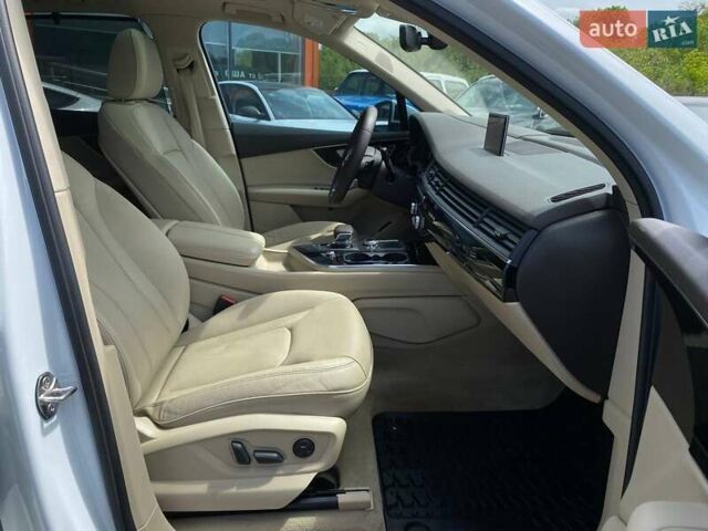 Белый Ауди Ку 7, объемом двигателя 3 л и пробегом 113 тыс. км за 34500 $, фото 30 на Automoto.ua