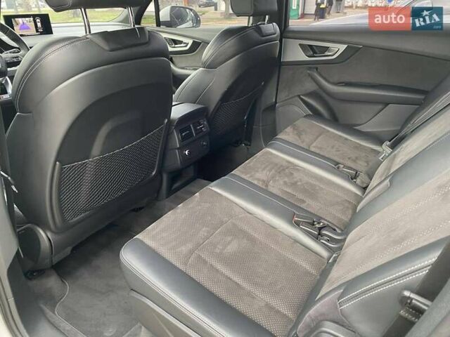 Білий Ауді Ку 7, об'ємом двигуна 2.97 л та пробігом 94 тис. км за 32900 $, фото 16 на Automoto.ua