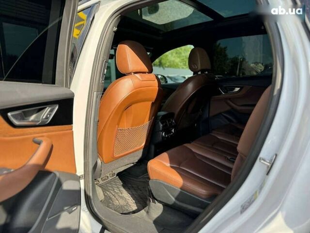 Белый Ауди Ку 7, объемом двигателя 3 л и пробегом 167 тыс. км за 24000 $, фото 9 на Automoto.ua