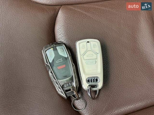 Білий Ауді Ку 7, об'ємом двигуна 3 л та пробігом 171 тис. км за 25000 $, фото 48 на Automoto.ua