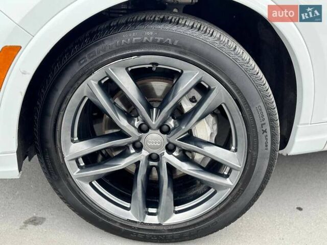 Белый Ауди Ку 7, объемом двигателя 3 л и пробегом 126 тыс. км за 27500 $, фото 8 на Automoto.ua