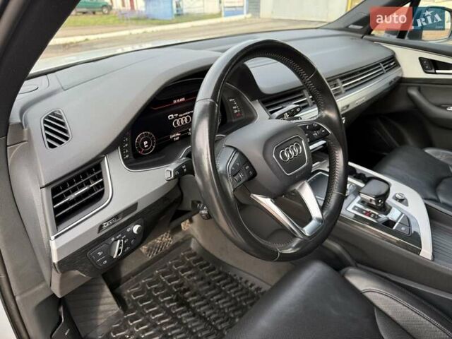 Ауді Ку 7 2017 у Києві на Automoto.ua Білий Ауді Ку 7, об'ємом двигуна 3 л та пробігом 213 тис. км за 27500 $, фото 13 на Automoto.ua