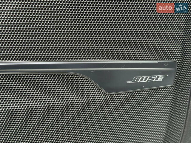 Білий Ауді Ку 7, об'ємом двигуна 3 л та пробігом 171 тис. км за 25000 $, фото 40 на Automoto.ua