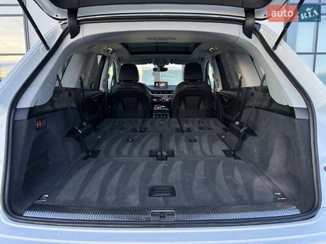 Білий Ауді Ку 7, об'ємом двигуна 3 л та пробігом 142 тис. км за 24500 $, фото 74 на Automoto.ua