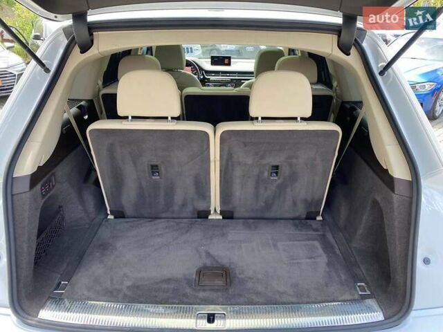 Белый Ауди Ку 7, объемом двигателя 3 л и пробегом 113 тыс. км за 34500 $, фото 32 на Automoto.ua