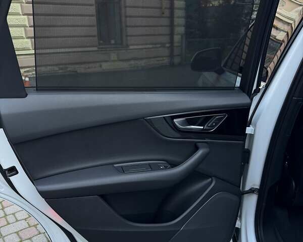 Белый Ауди Ку 7, объемом двигателя 3 л и пробегом 195 тыс. км за 23500 $, фото 32 на Automoto.ua