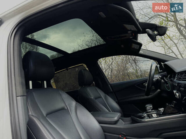 Белый Ауди Ку 7, объемом двигателя 3 л и пробегом 228 тыс. км за 26850 $, фото 18 на Automoto.ua