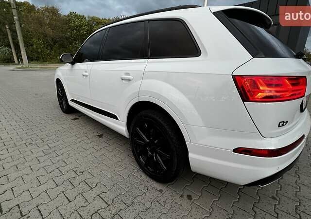 Білий Ауді Ку 7, об'ємом двигуна 3 л та пробігом 94 тис. км за 35000 $, фото 7 на Automoto.ua