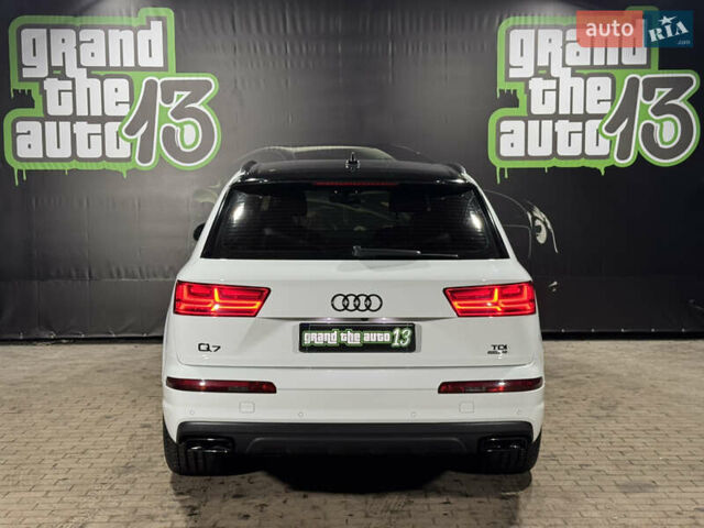 Белый Ауди Ку 7, объемом двигателя 2.97 л и пробегом 165 тыс. км за 38500 $, фото 11 на Automoto.ua