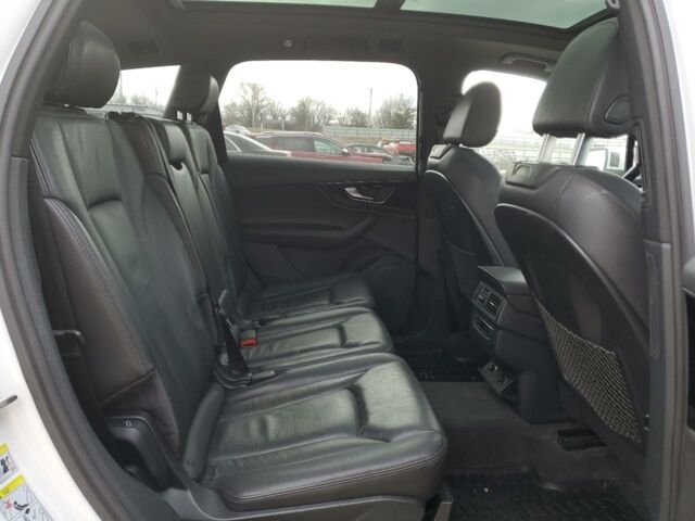 Білий Ауді Ку 7, об'ємом двигуна 3 л та пробігом 155 тис. км за 18800 $, фото 9 на Automoto.ua