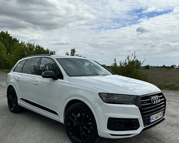 Белый Ауди Ку 7, объемом двигателя 3 л и пробегом 191 тыс. км за 30000 $, фото 2 на Automoto.ua