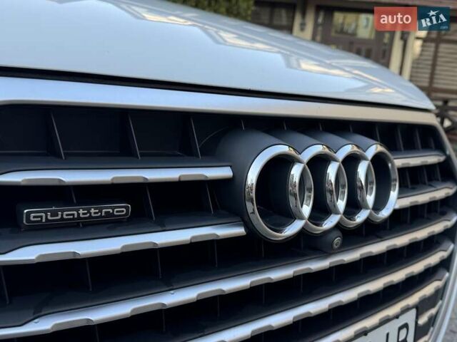 Белый Ауди Ку 7, объемом двигателя 3 л и пробегом 195 тыс. км за 23500 $, фото 16 на Automoto.ua