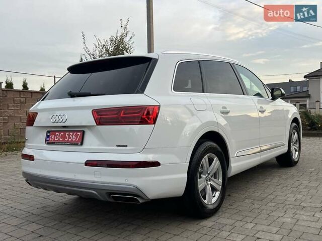 Білий Ауді Ку 7, об'ємом двигуна 2 л та пробігом 109 тис. км за 23900 $, фото 12 на Automoto.ua