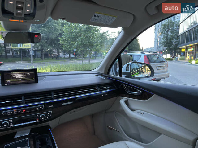 Белый Ауди Ку 7, объемом двигателя 3 л и пробегом 126 тыс. км за 27700 $, фото 21 на Automoto.ua