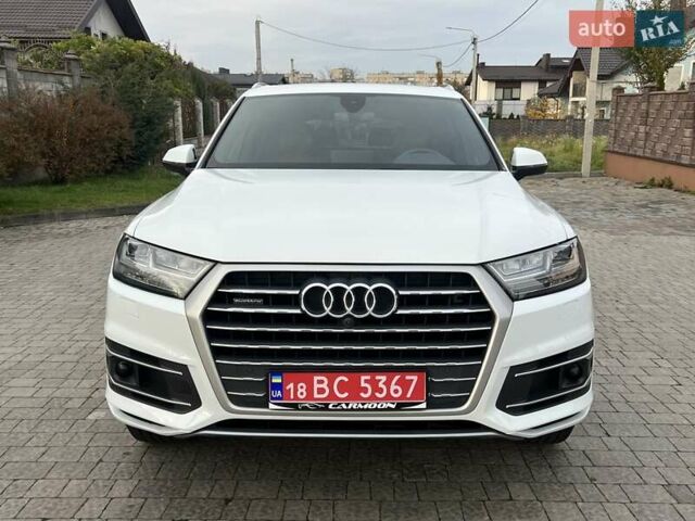 Білий Ауді Ку 7, об'ємом двигуна 2 л та пробігом 109 тис. км за 23900 $, фото 13 на Automoto.ua