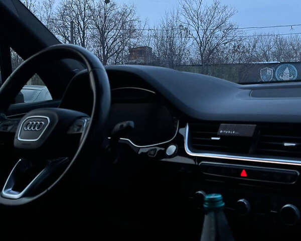 Белый Ауди Ку 7, объемом двигателя 3 л и пробегом 150 тыс. км за 25000 $, фото 10 на Automoto.ua