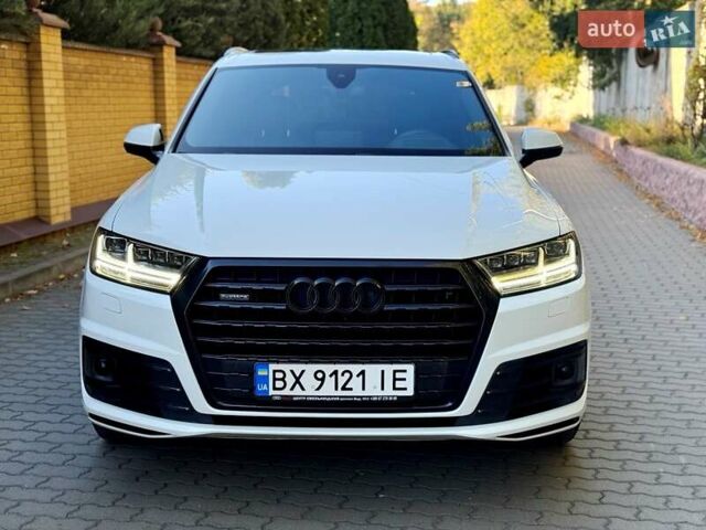 Белый Ауди Ку 7, объемом двигателя 2.97 л и пробегом 150 тыс. км за 53500 $, фото 1 на Automoto.ua