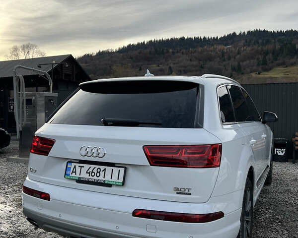 Белый Ауди Ку 7, объемом двигателя 3 л и пробегом 190 тыс. км за 35000 $, фото 5 на Automoto.ua