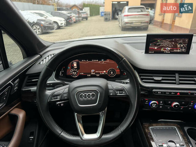 Білий Ауді Ку 7, об'ємом двигуна 3 л та пробігом 171 тис. км за 25000 $, фото 25 на Automoto.ua