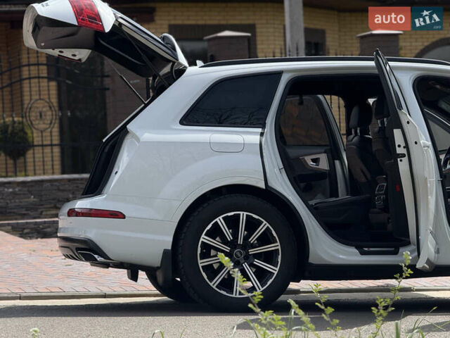 Білий Ауді Ку 7, об'ємом двигуна 3 л та пробігом 216 тис. км за 37500 $, фото 14 на Automoto.ua