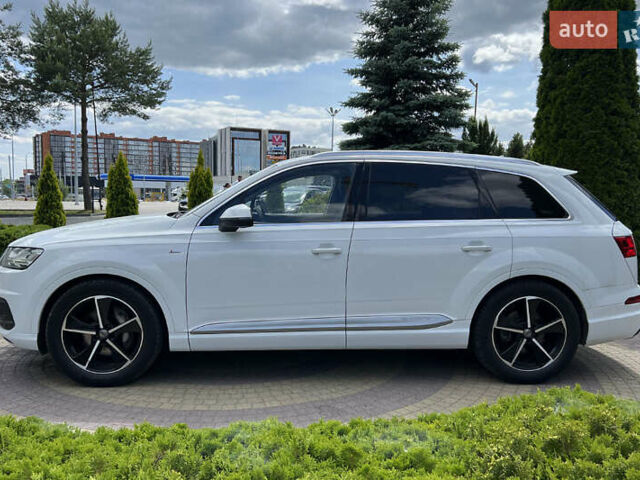 Белый Ауди Ку 7, объемом двигателя 3 л и пробегом 220 тыс. км за 49700 $, фото 3 на Automoto.ua