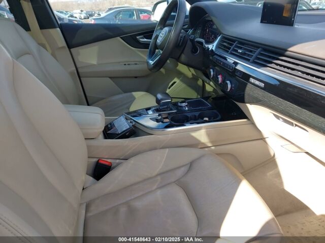 Білий Ауді Ку 7, об'ємом двигуна 3 л та пробігом 113 тис. км за 19300 $, фото 6 на Automoto.ua