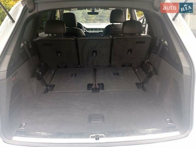 Белый Ауди Ку 7, объемом двигателя 3 л и пробегом 141 тыс. км за 28400 $, фото 33 на Automoto.ua