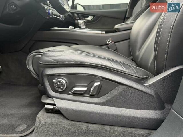 Белый Ауди Ку 7, объемом двигателя 2.97 л и пробегом 175 тыс. км за 47300 $, фото 28 на Automoto.ua