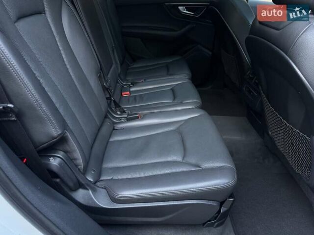 Белый Ауди Ку 7, объемом двигателя 3 л и пробегом 195 тыс. км за 23500 $, фото 34 на Automoto.ua